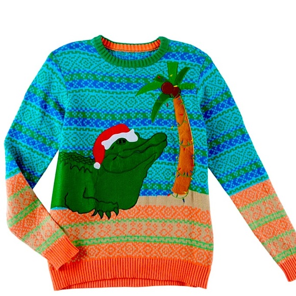 Blizzard Bay Christmas sweater - Picture 1 of 3